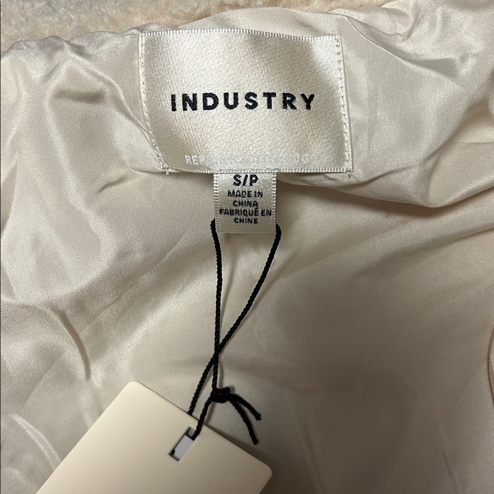 Cozy Industry Tan Sherpa Jacket - Picture 2 of 9